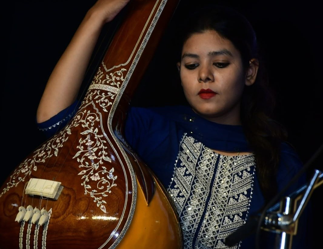 Ms. Roma Gupta
